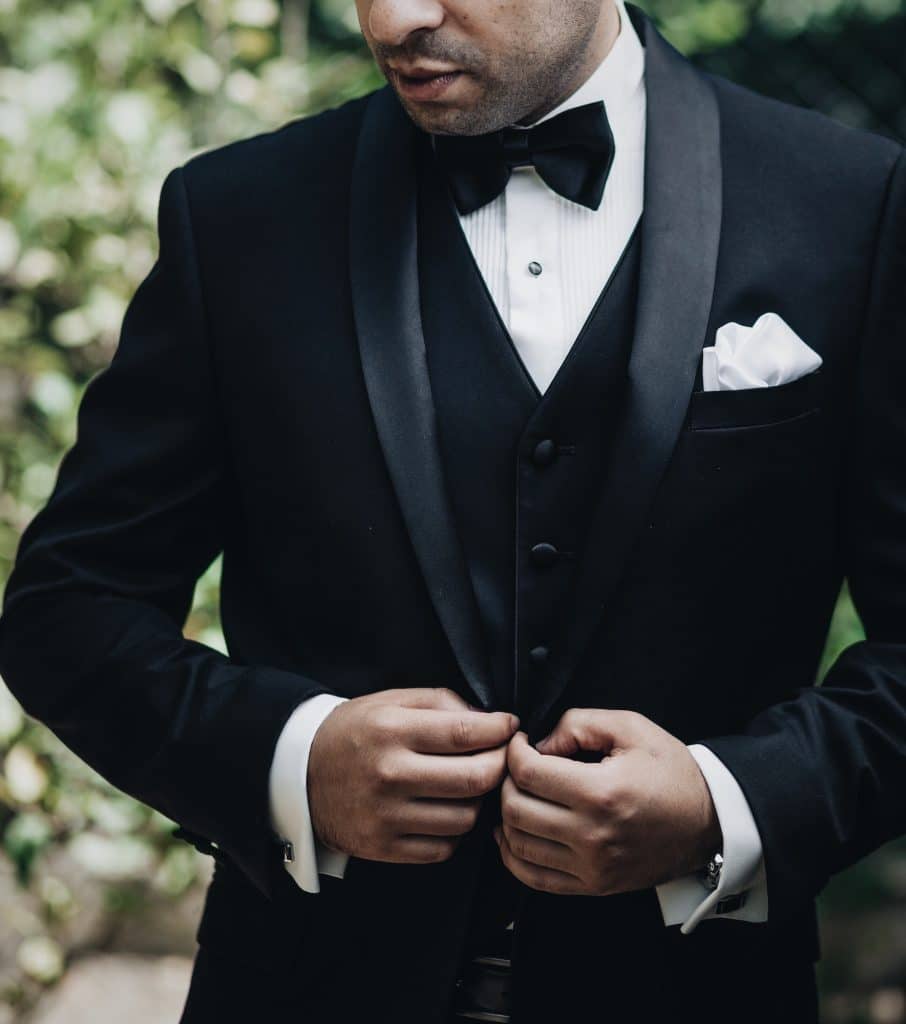 Man style wearing a tuxedo